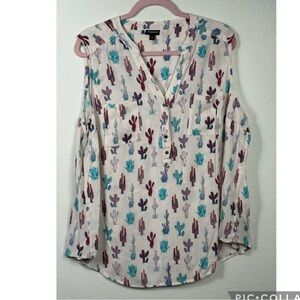 Torrid Women's Plus Size 2 Blouse Top Sleeveless  Floral  V-Neck